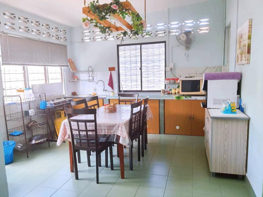 Syukur Homestay Ипох Экстерьер фото